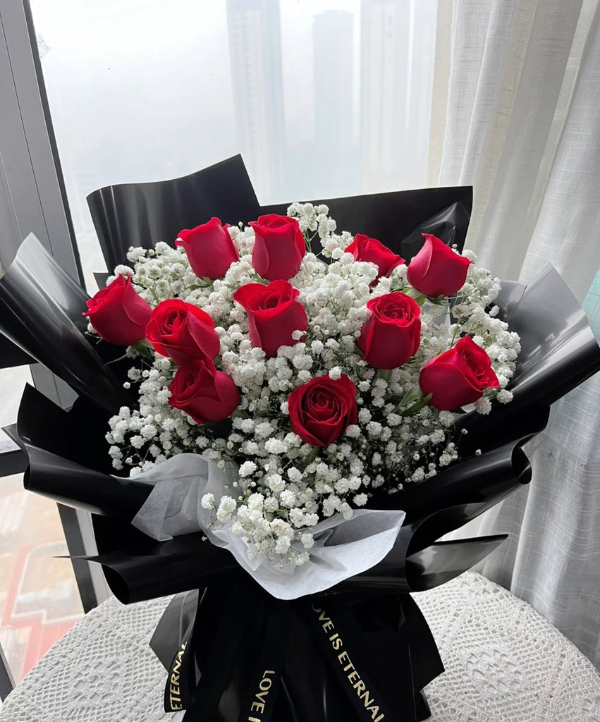 The Timeless Allure of Rose Bouquet for Valentine's Day 2024 3 Bouquet of roses